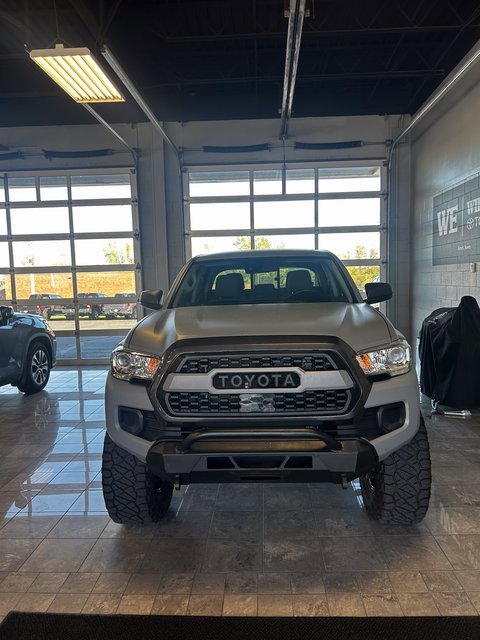 Used 2019 Toyota Tacoma SR