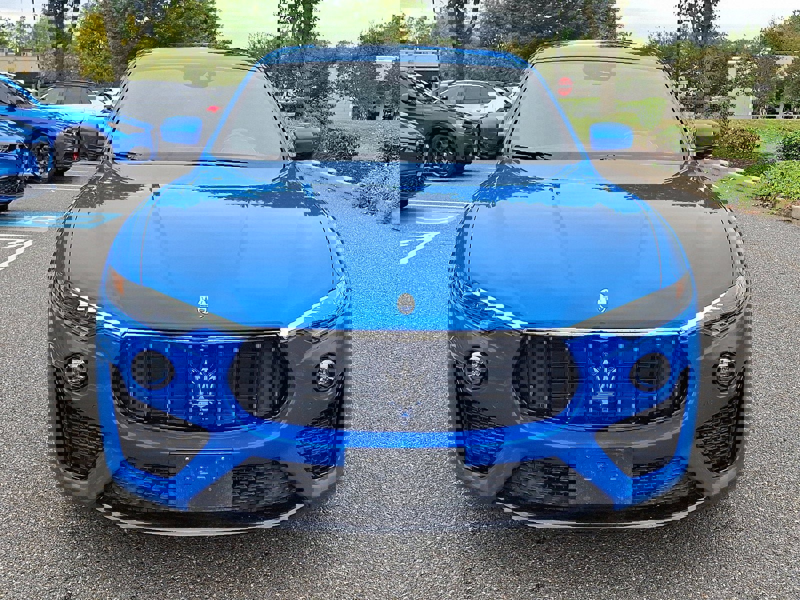 Used 2022 Maserati Levante F Tributo image 2