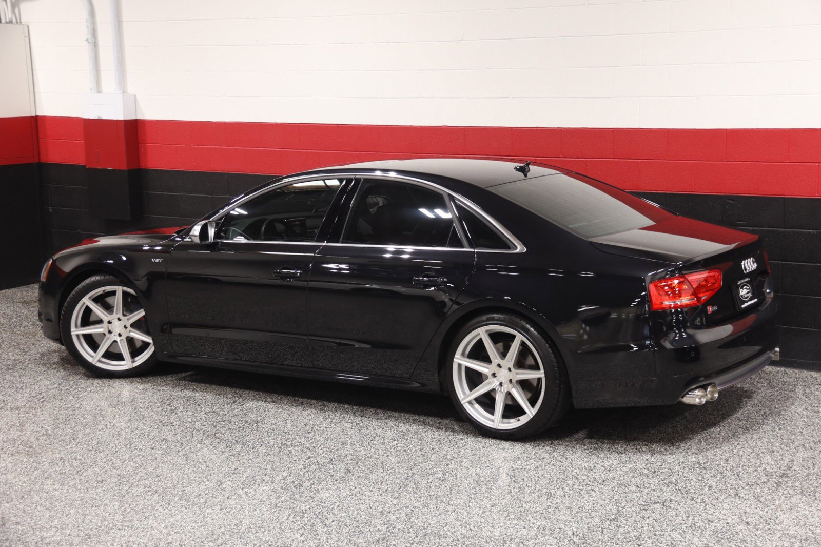 Used 2014 Audi S8 AWD/4WD image 20