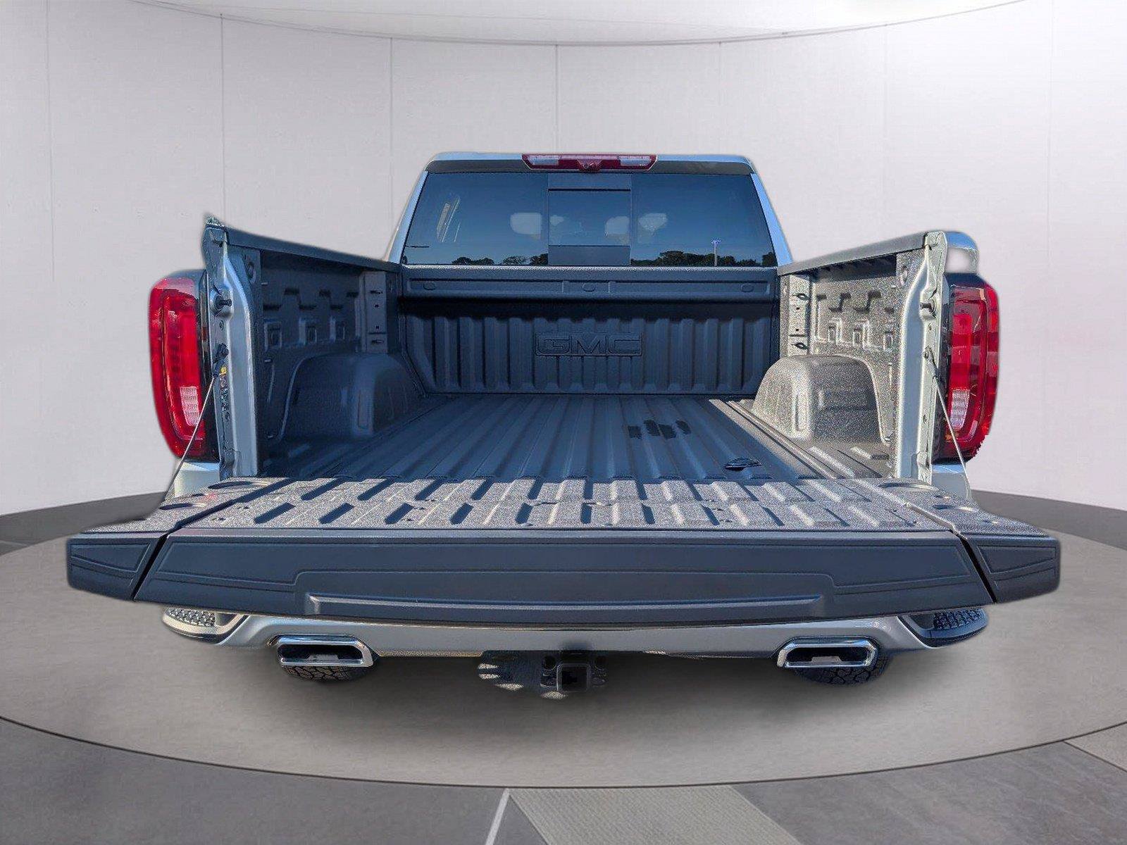 New 2026 GMC Sierra 1500 AT4 w/ AT4 Premium Package AWD/4WD image 5