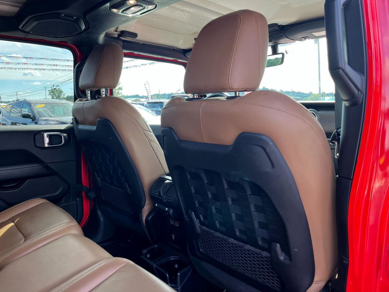 Used 2021 Jeep Gladiator Rubicon w/ Uconnect 4C Nav & Sound Group image 24