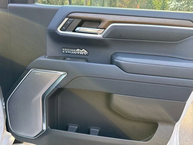 Used 2024 Chevrolet Silverado 1500 High Country w/ Z71 Off-Road Package image 29
