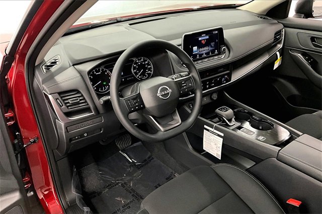 New 2026 Nissan Rogue S image 6