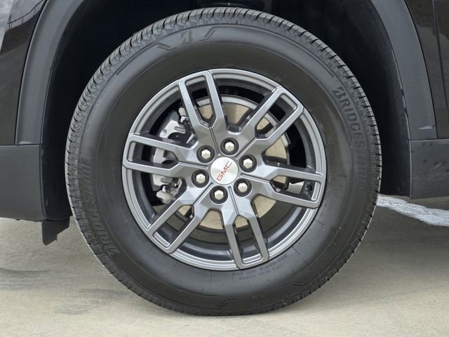 Used 2025 GMC Acadia Elevation image 11