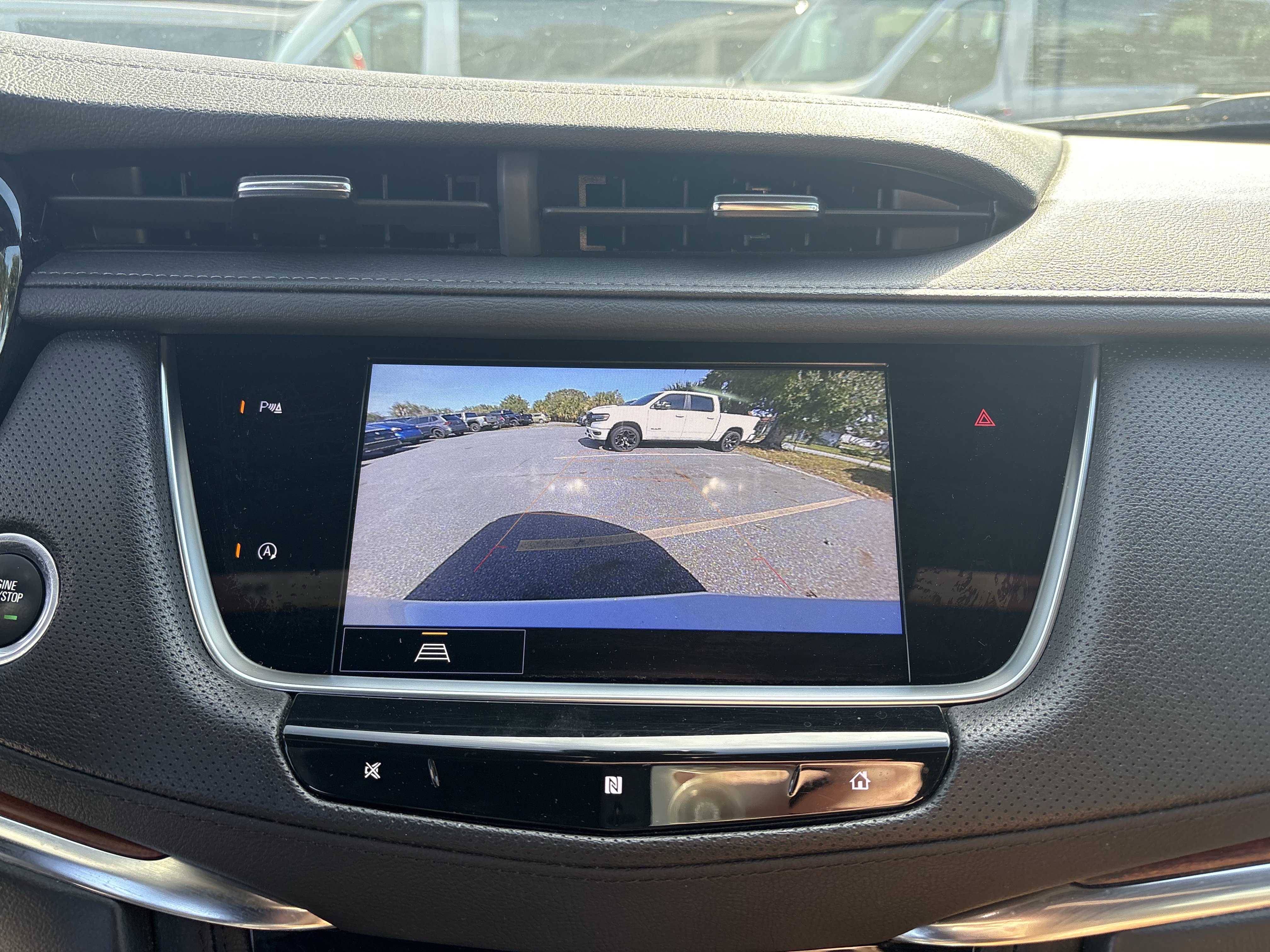 Used 2021 Cadillac XT5 Premium Luxury image 28