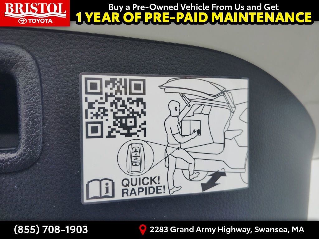 Used 2022 Toyota Venza XLE AWD/4WD image 34
