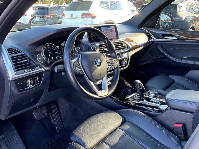 Used 2019 BMW X3 xDrive30i w/ Premium Package AWD/4WD image 4