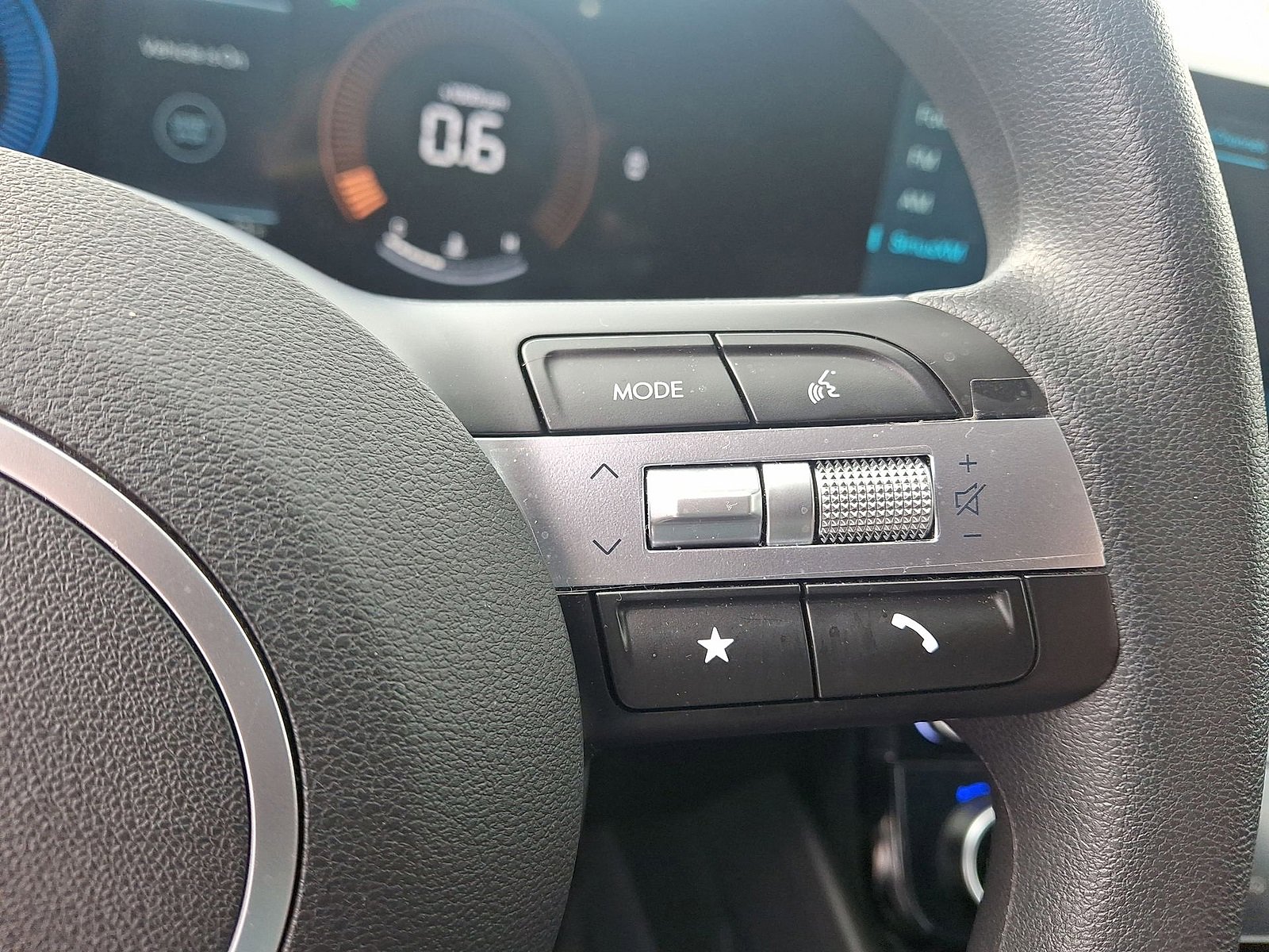 Used 2025 Hyundai Tucson SEL image 24