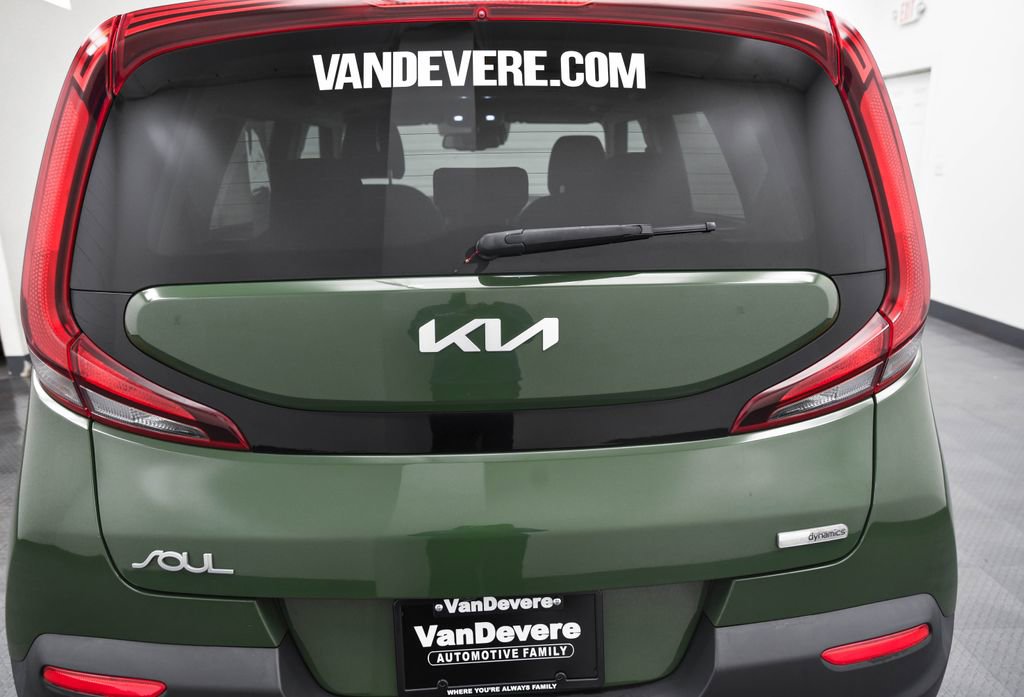 Used 2022 Kia Soul EX image 6