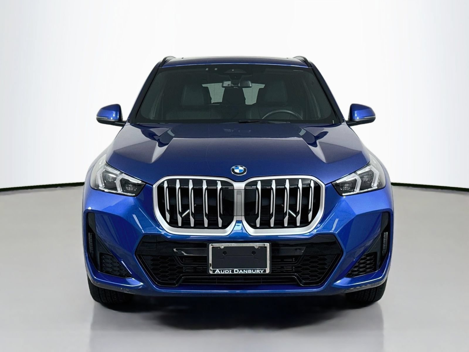 Used 2026 BMW X1 xDrive28i AWD/4WD image 6