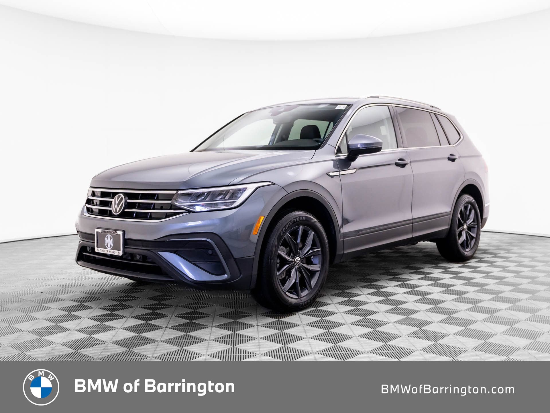 Used 2023 Volkswagen Tiguan SE