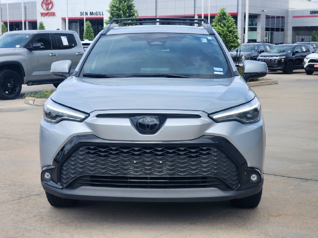 Used 2024 Toyota Corolla Cross AWD Hybrid w/ Convenience Package image 2