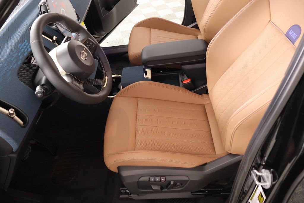 New 2026 MINI Cooper Countryman S w/ Comfort Package Max AWD/4WD image 13