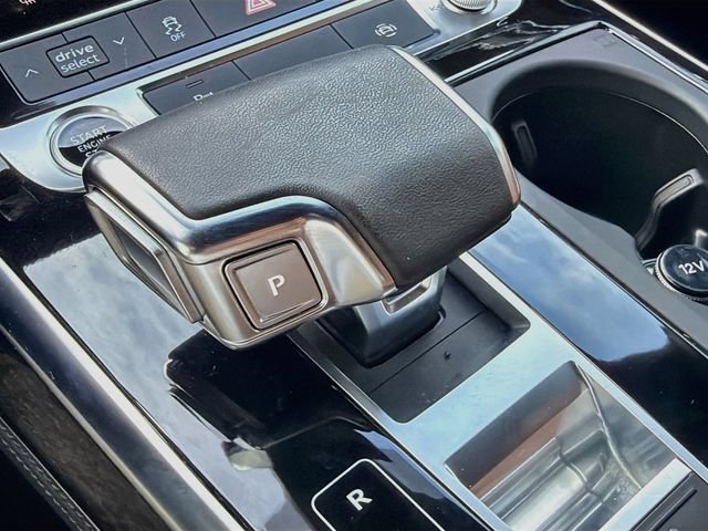 Used 2023 Audi Q7 3.0T Premium Plus w/ Premium Plus Package AWD/4WD image 31