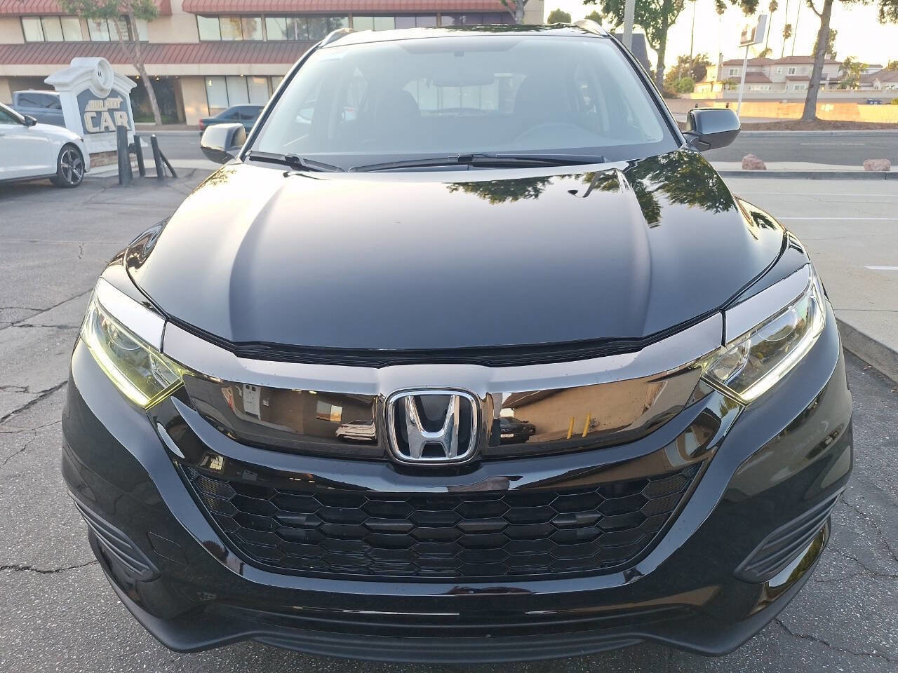 Used 2022 Honda HR-V LX image 7