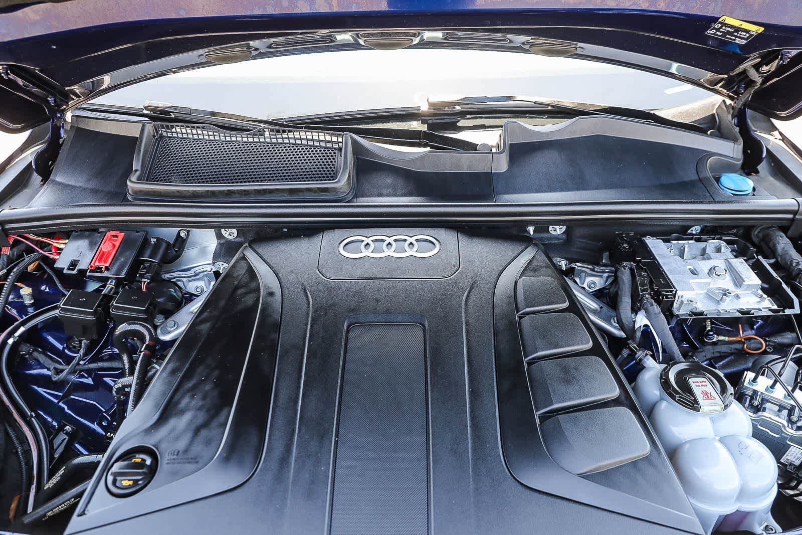 Used 2023 Audi Q7 2.0T Premium AWD/4WD image 24