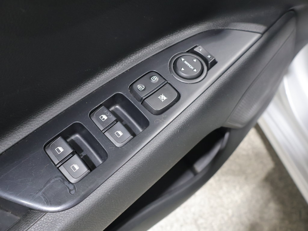 Used 2020 Kia Rio S w/ Technology Package FWD image 14