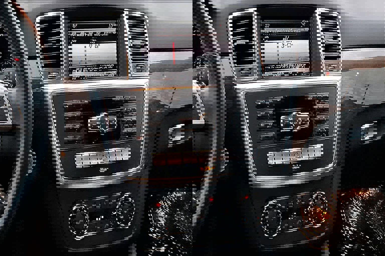 Used 2013 Mercedes-Benz ML 350 2WD image 6