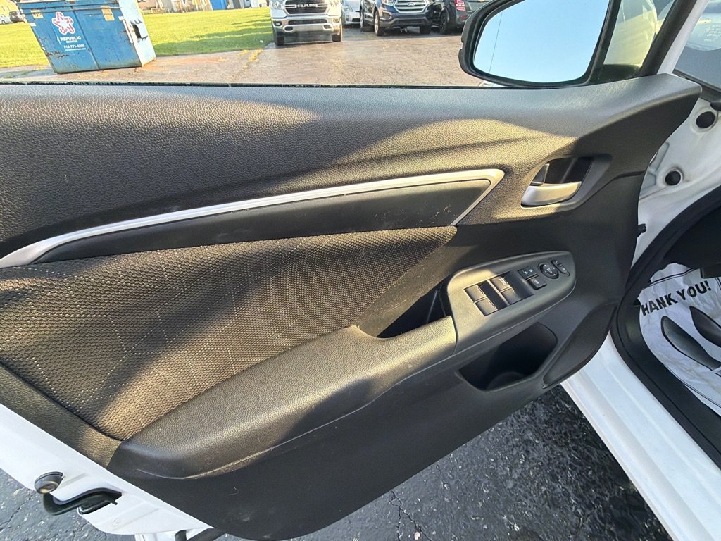 Used 2016 Honda Fit EX image 11