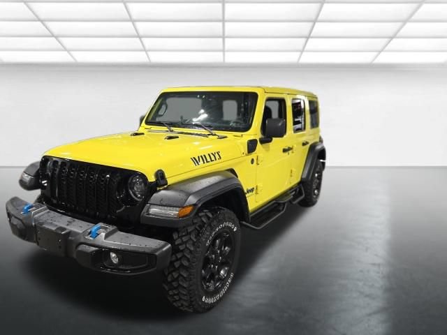 Used 2023 Jeep Wrangler Unlimited w/ Sun & Screen Package AWD/4WD image 9