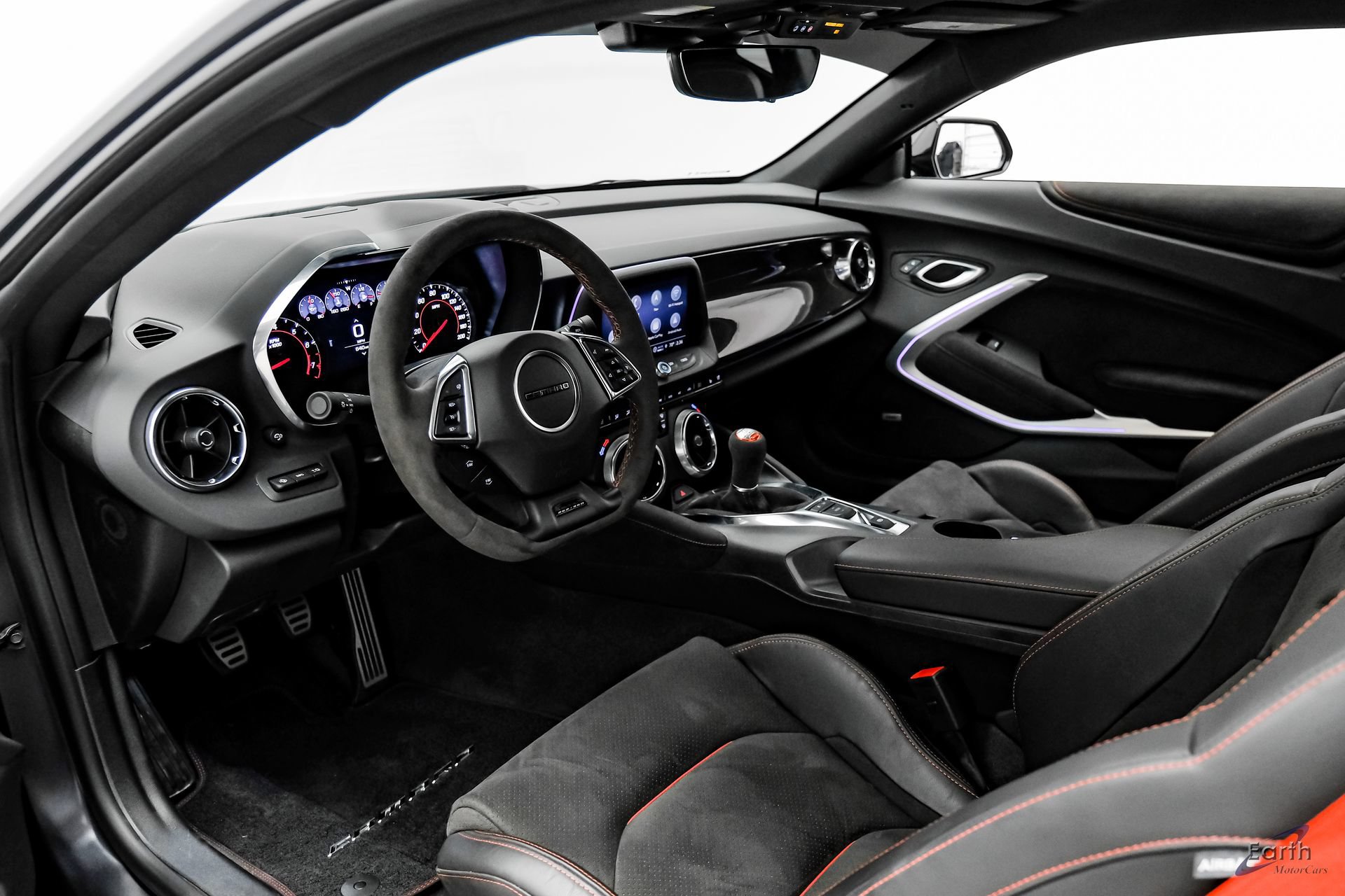 Used 2024 Chevrolet Camaro ZL1 RWD image 3