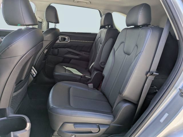 Used 2022 Kia Sorento SX AWD/4WD image 15