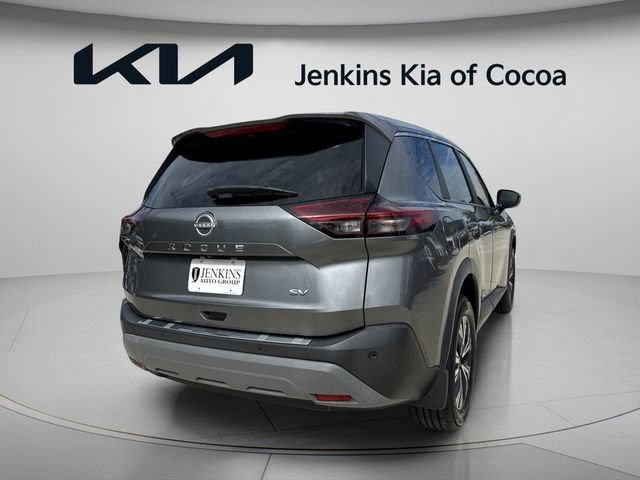 Used 2023 Nissan Rogue SV FWD image 4