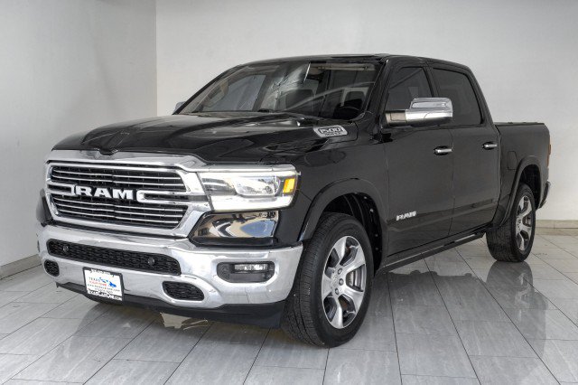 Used 2019 RAM 1500 Laramie AWD/4WD image 4