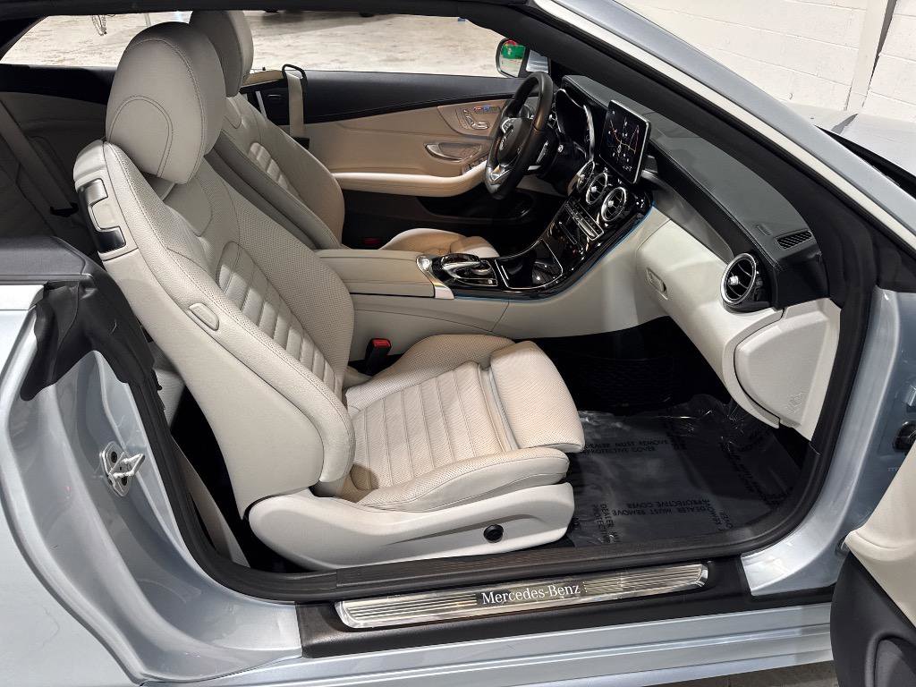 Used 2017 Mercedes-Benz C 300 Cabriolet image 77