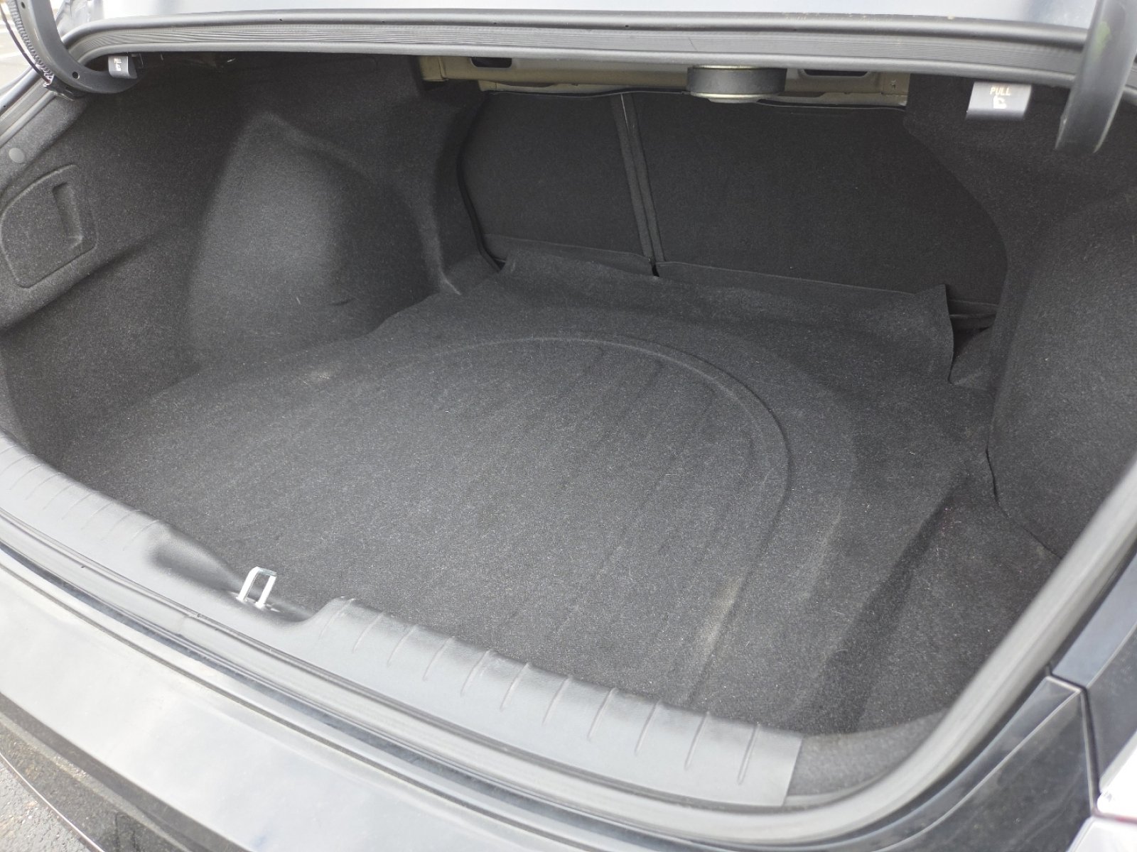 Used 2021 Hyundai Elantra Limited image 23