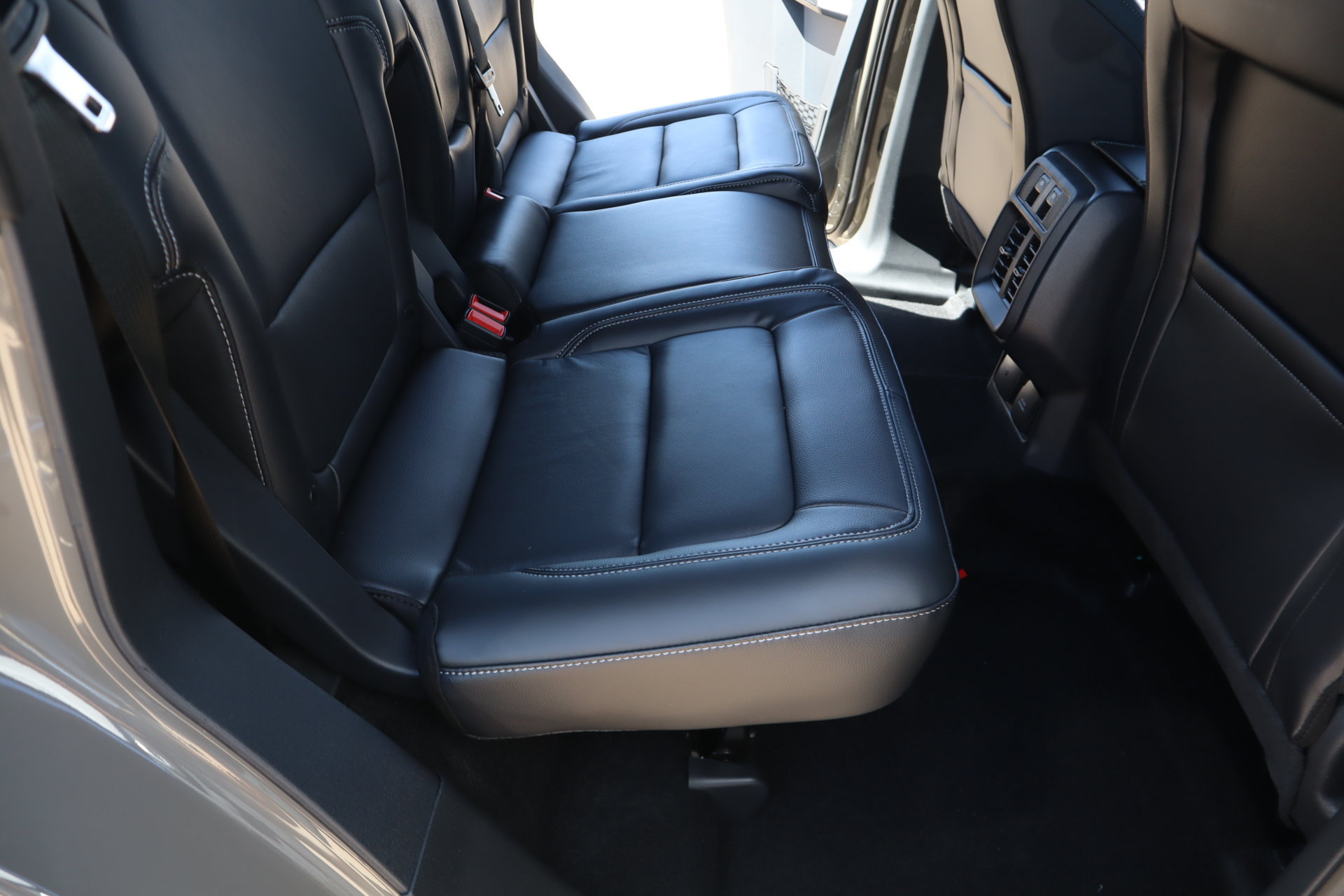 New 2026 Ford Bronco Outer Banks AWD/4WD image 15