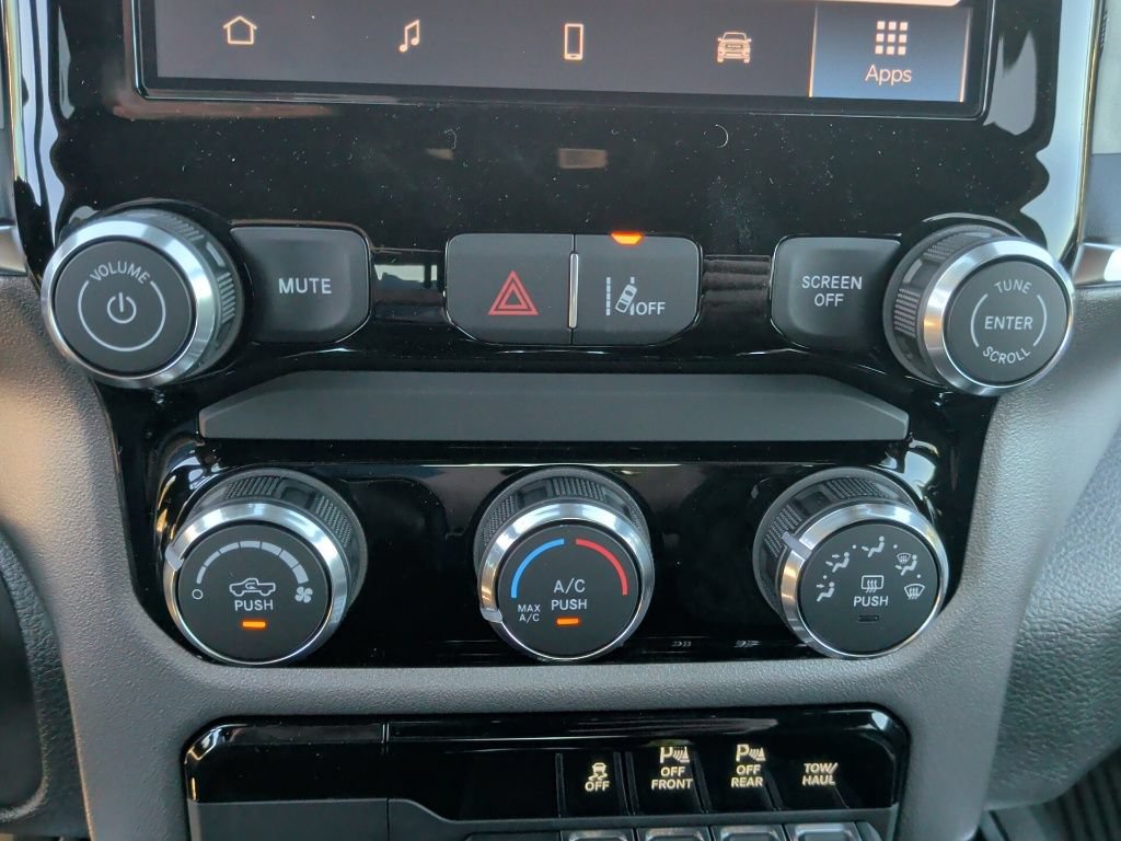 New 2026 RAM 1500 Lone Star w/ Sport Appearance Package AWD/4WD image 29