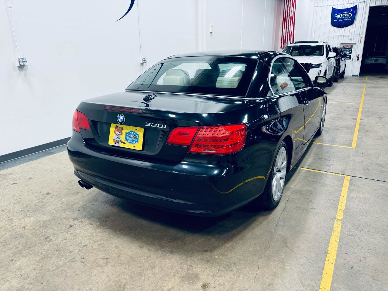 Used 2013 BMW 328i Convertible RWD image 7