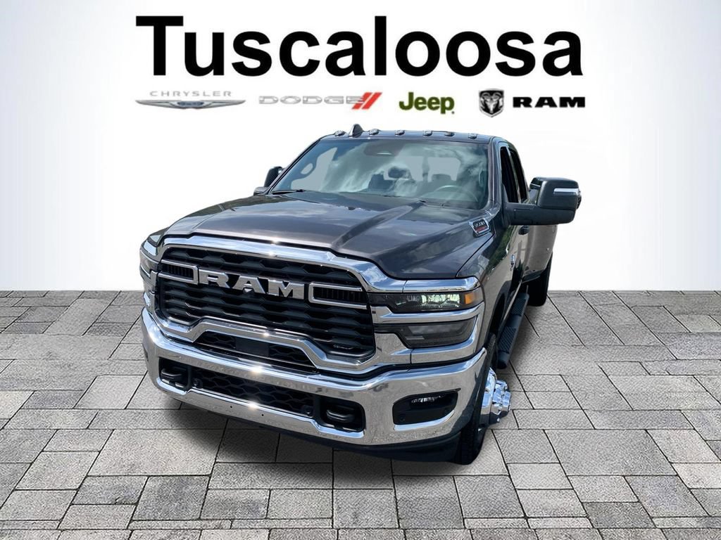 New 2026 RAM 3500 Tradesman AWD/4WD image 3