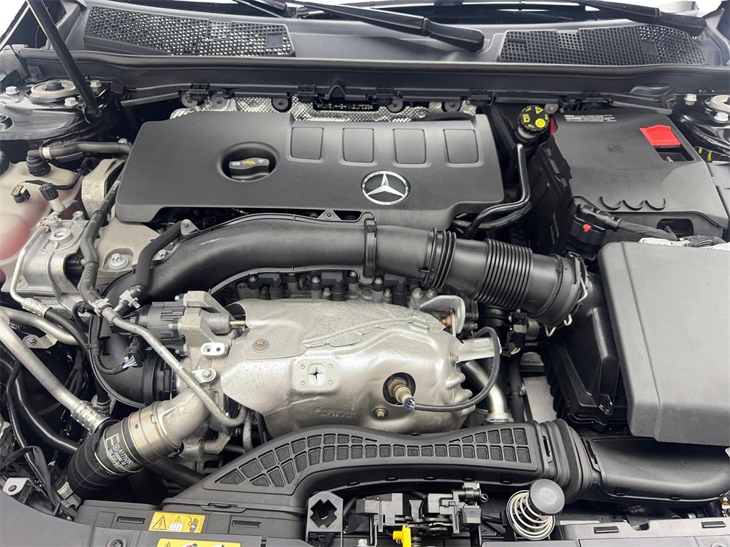 Used 2022 Mercedes-Benz CLA 250 4MATIC image 73