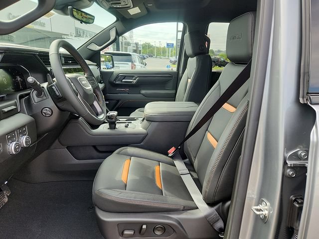 New 2026 GMC Sierra 1500 AT4 w/ Technology Package AWD/4WD image 9