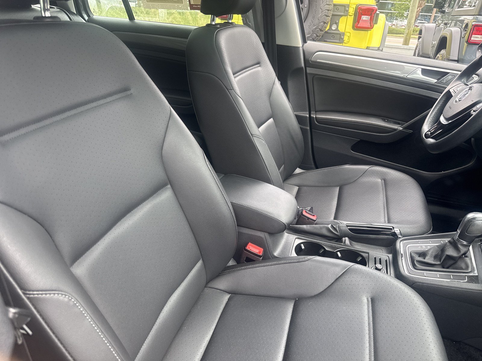 Used 2019 Volkswagen Golf Alltrack AWD/4WD image 38