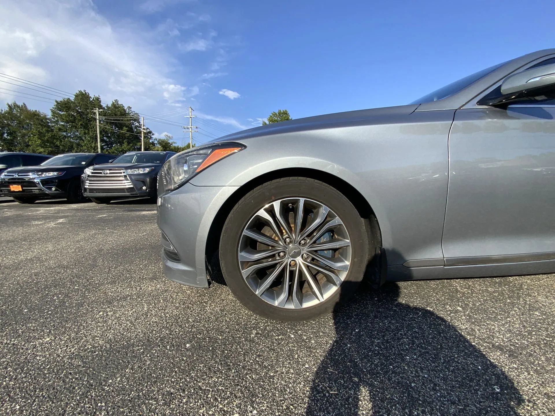 Used 2015 Hyundai Genesis 3.8 w/ Option Group 04 AWD/4WD image 19