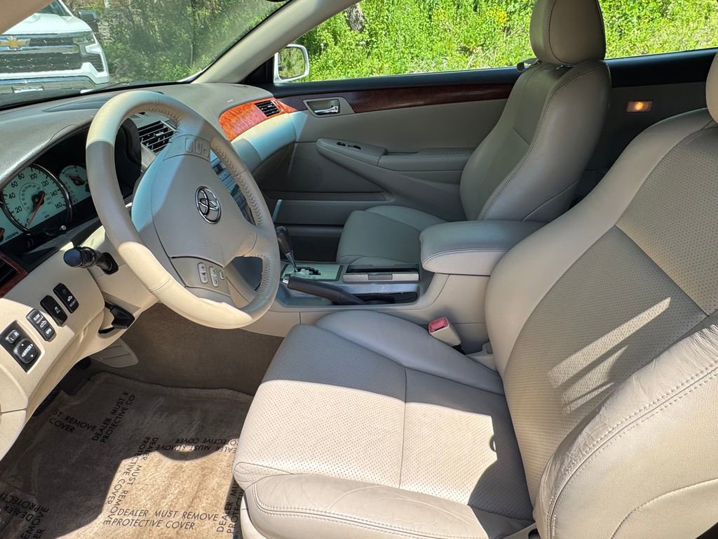 Used 2006 Toyota Solara SE FWD image 8