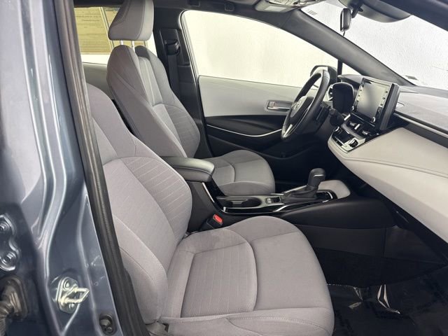 Used 2022 Toyota Corolla SE w/ SE Premium Package image 25