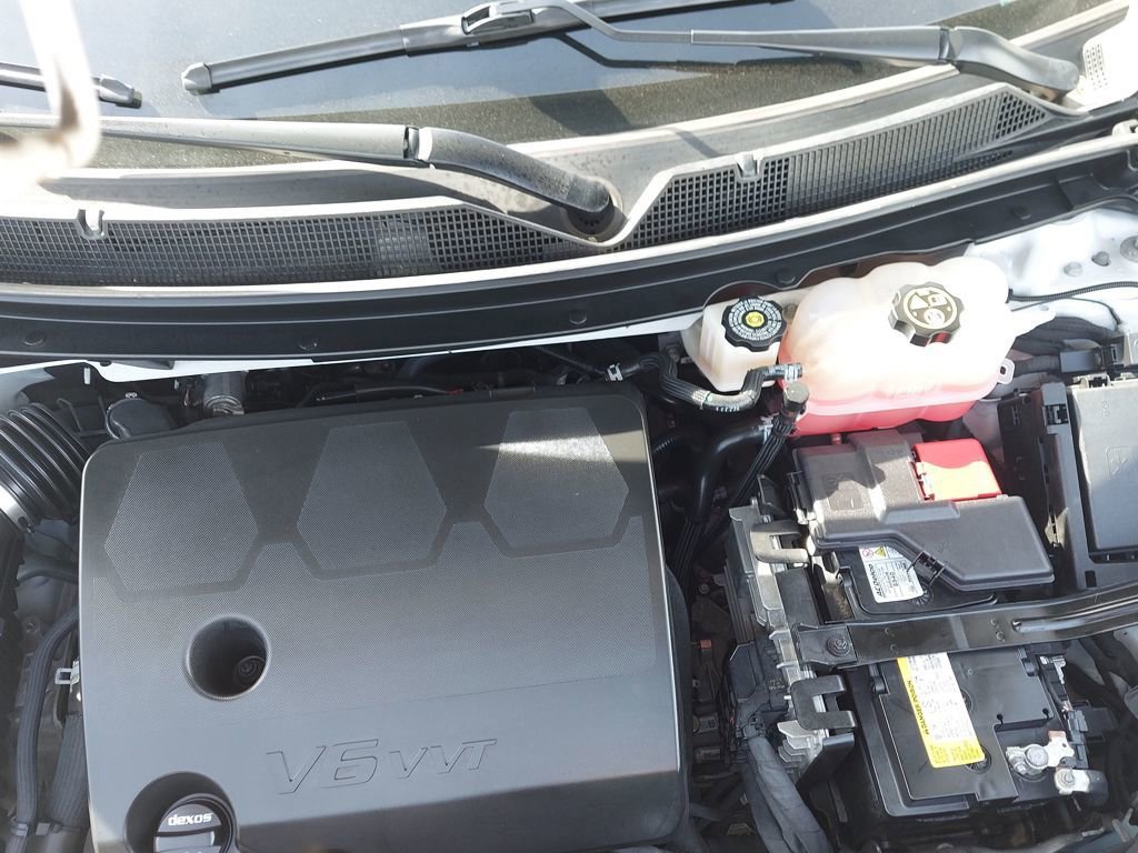 Used 2023 Chevrolet Traverse RS image 20