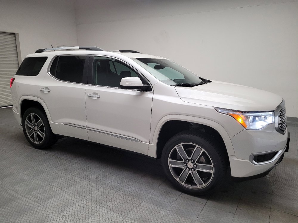 Used 2017 GMC Acadia Denali w/ Technology Package AWD/4WD image 11