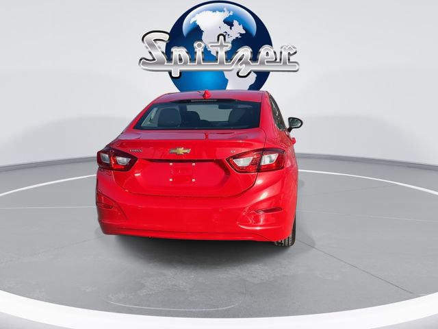 Used 2017 Chevrolet Cruze LT w/ Convenience Package image 8