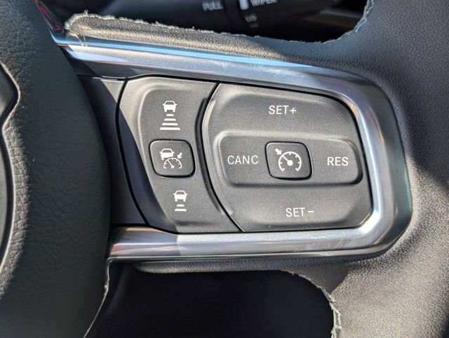 New 2026 Jeep Wrangler Unlimited Sahara AWD/4WD image 14