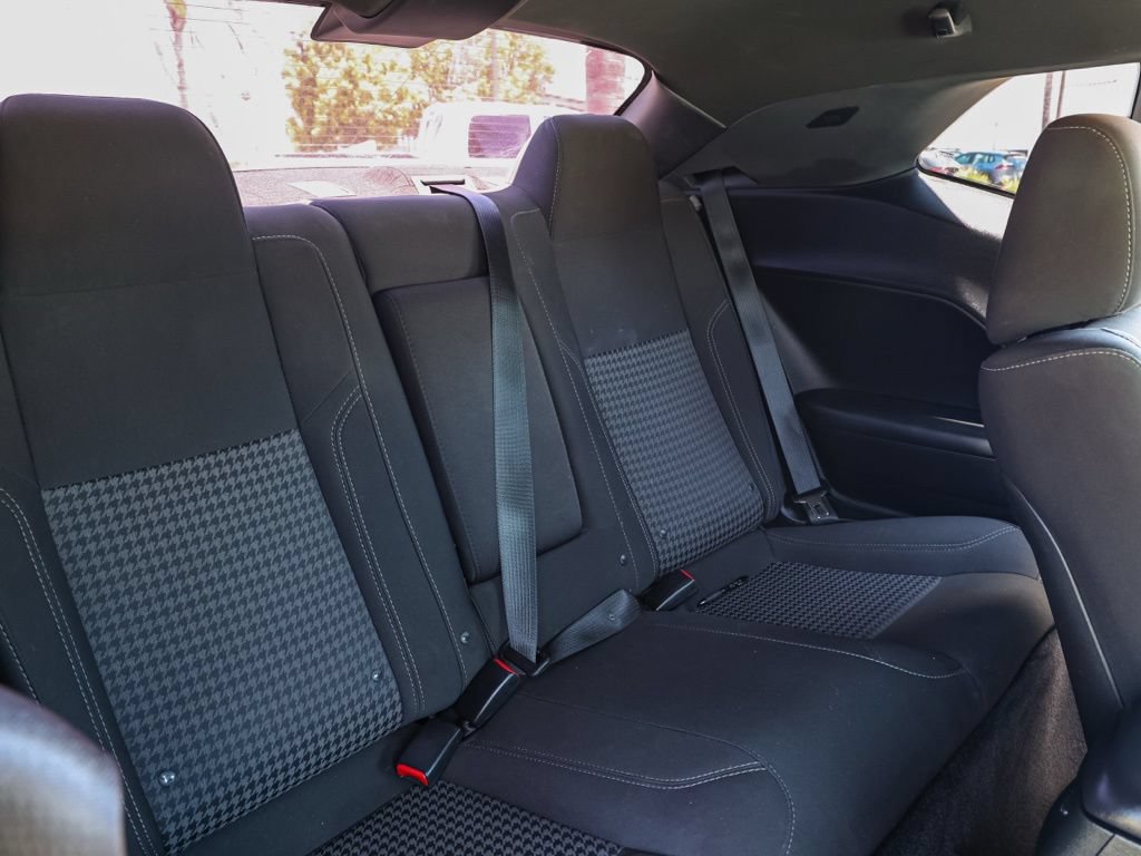 Used 2017 Dodge Challenger R/T RWD image 44