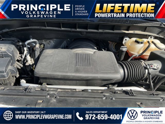 Used 2023 Chevrolet Suburban Premier AWD/4WD image 29