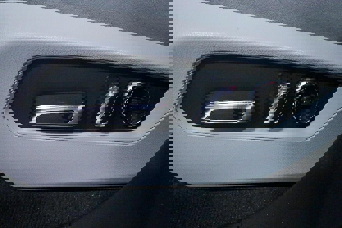 Used 2024 Acura RDX SH-AWD w/ Advance Package image 16