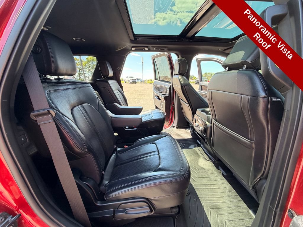 Used 2018 Ford Expedition Limited w/ Equipment Group 301A AWD/4WD image 34