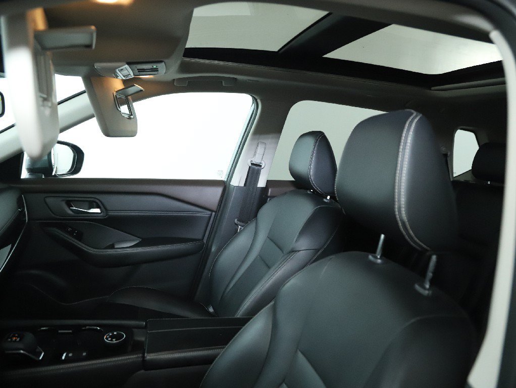Certified 2023 Nissan Rogue SL AWD/4WD image 21