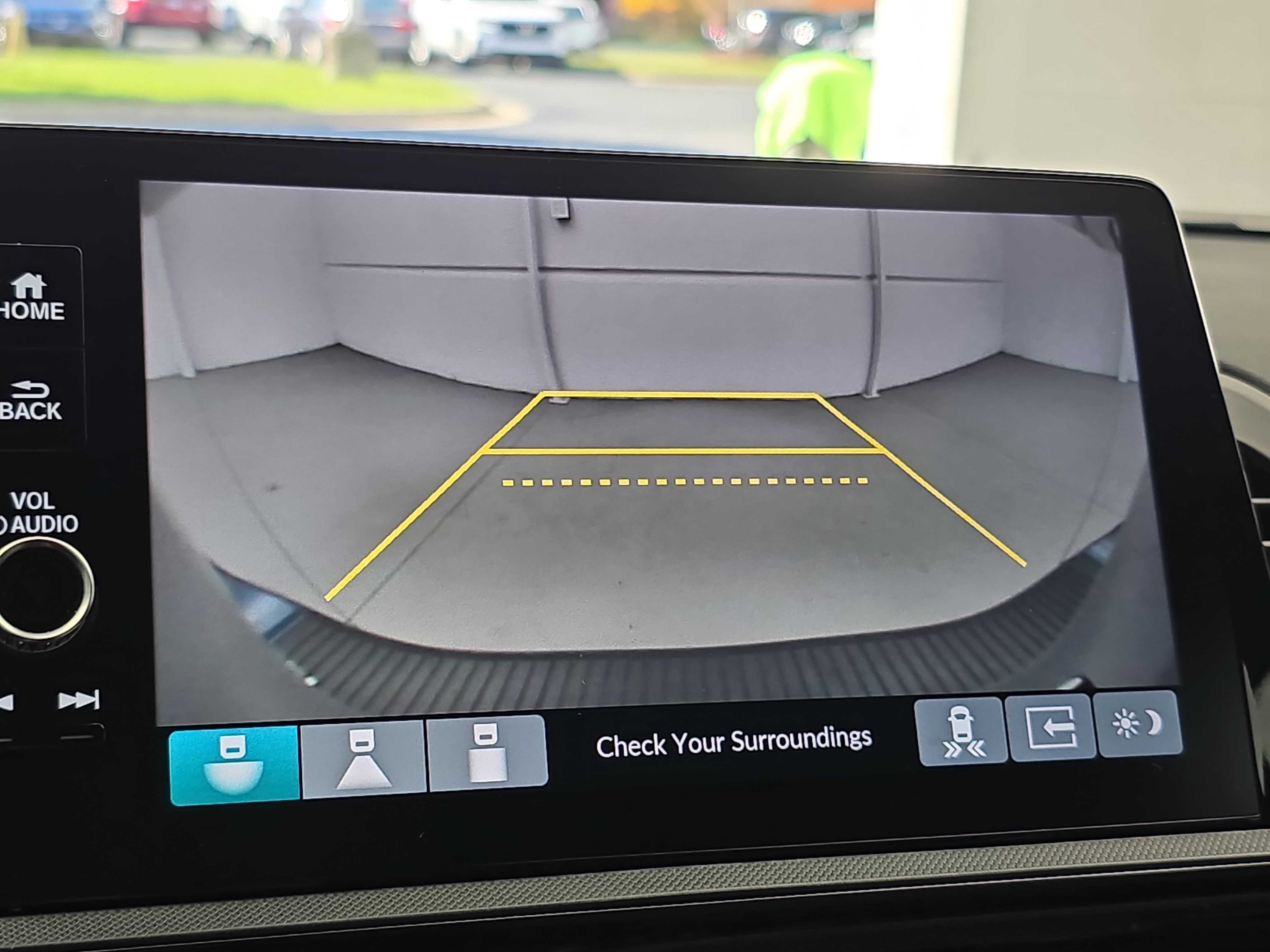 Certified 2025 Honda Odyssey Touring image 24